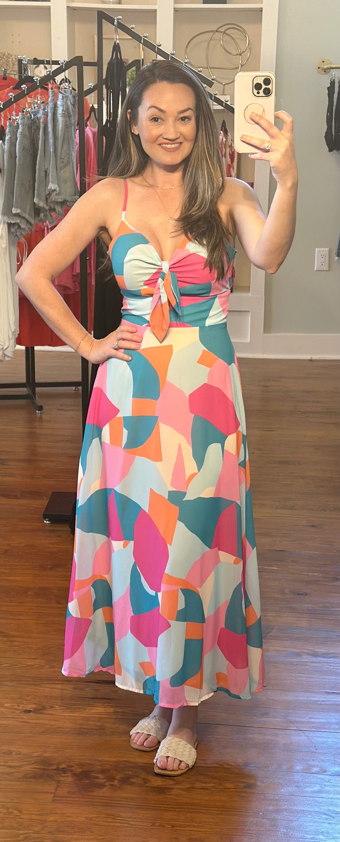 A printed woven midi dress